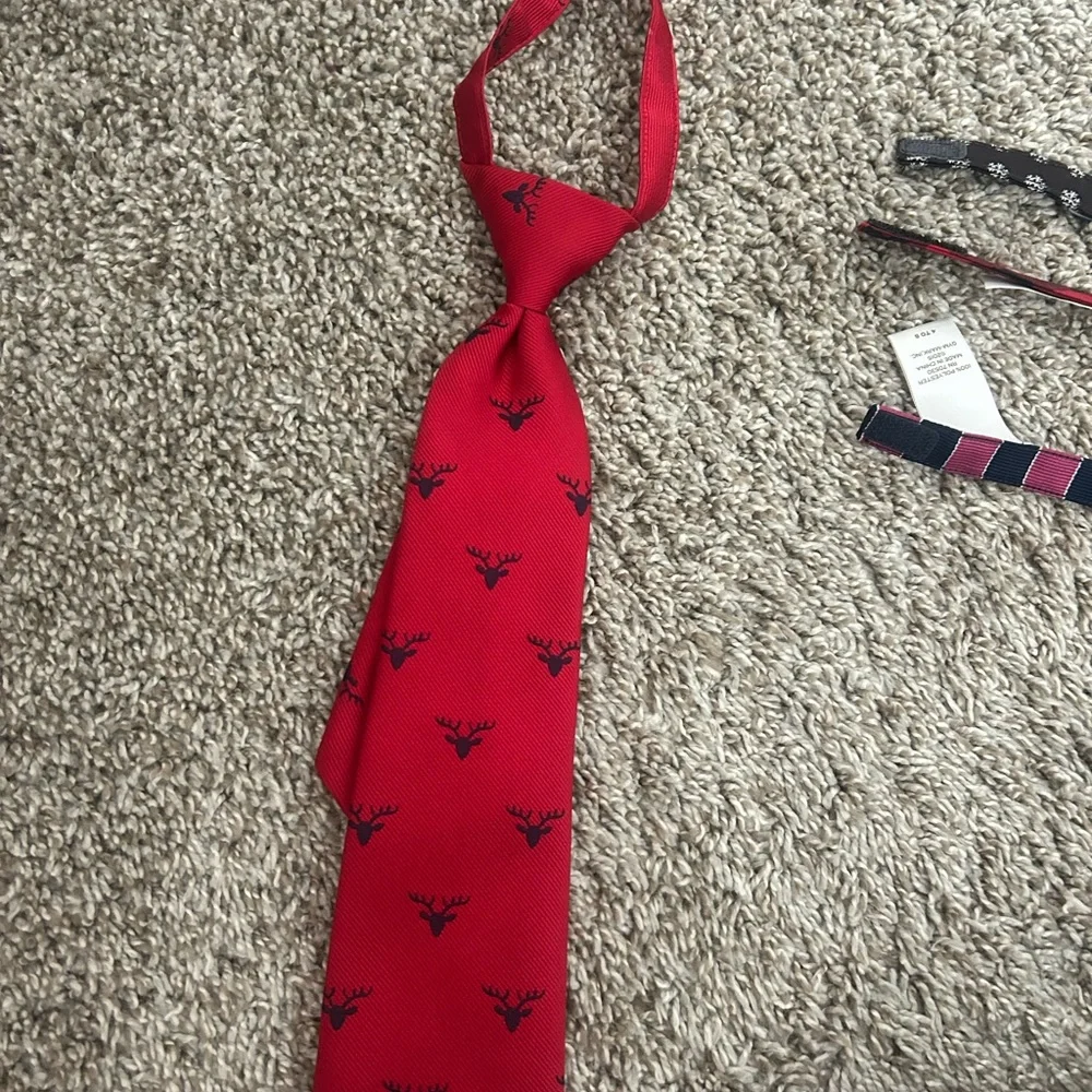 Bow ties/tie bundle